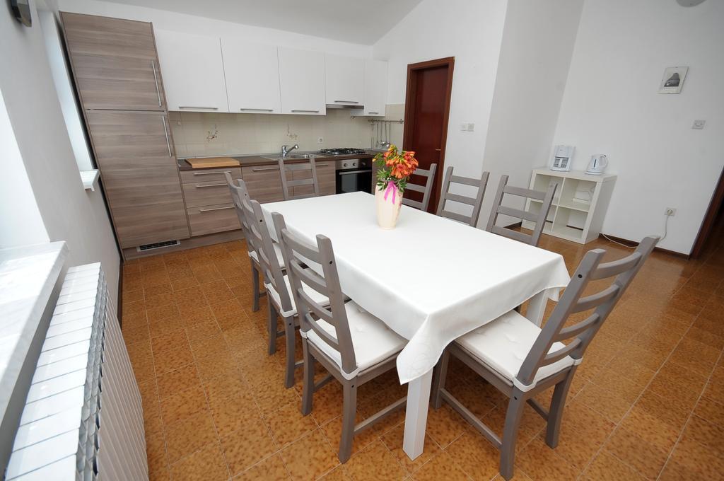 Apartament Vv Pula Pokój zdjęcie
